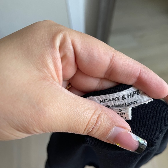 Cropped tie front black top - Picture 3 of 3